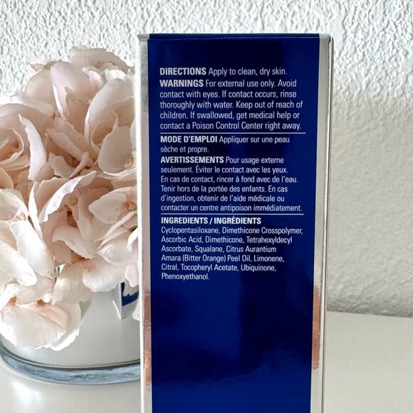 NEW! 10% VITAMIN C SELF-ACTIVATING ZO SKIN HEALTH by ZEIN OBAGI MD Retail 118$ - Picture 10 of 11